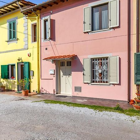 Pisa Airport Comfy Apartment - Private Parking מראה חיצוני תמונה