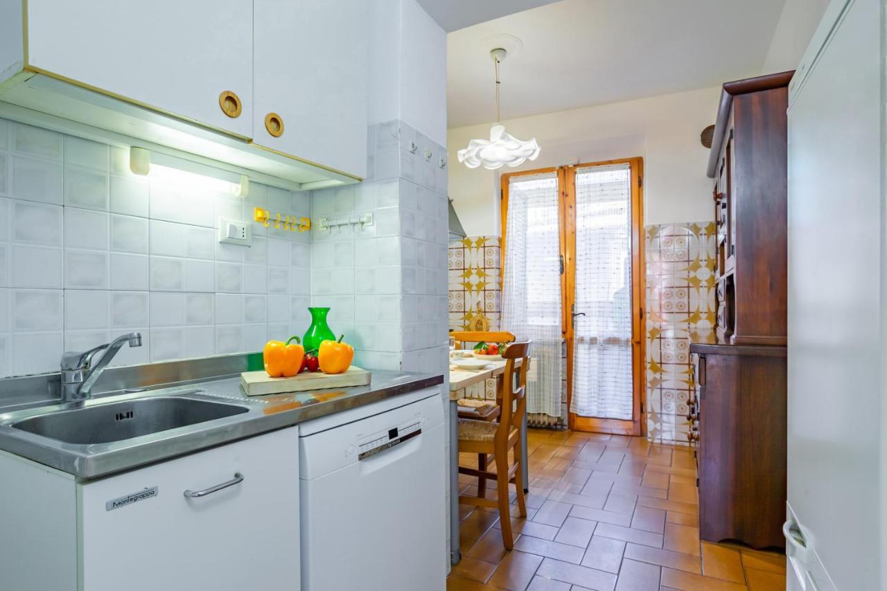 Pisa Airport Comfy Apartment - Private Parking מראה חיצוני תמונה